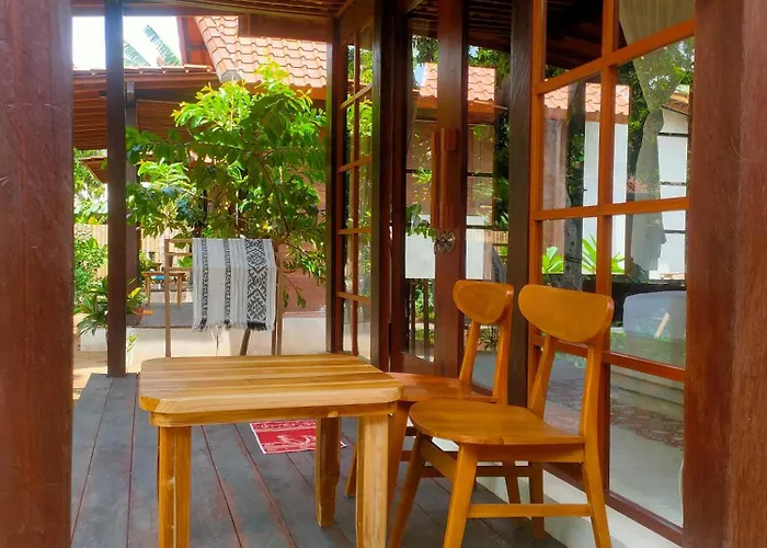 Vanaya Longterm Wooden Hidden By Lush Garden Alloggio in famiglia *